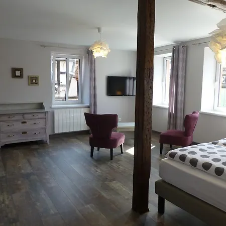 L'ete En Novembre Nocleg ze śniadaniem 3*