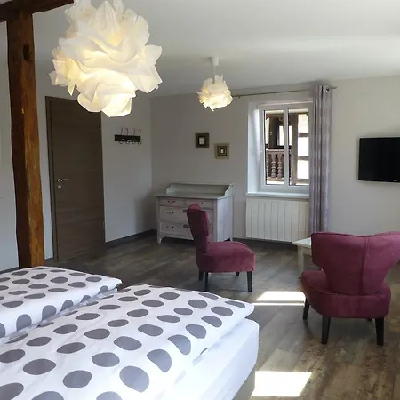 L’été En Novembre Bed & Breakfast