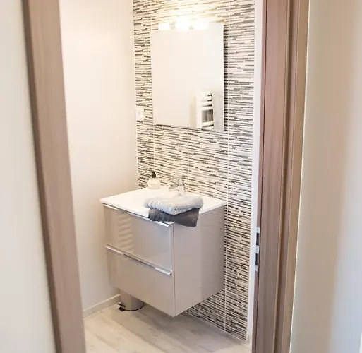 L'ete En Novembre Bed & Breakfast 3*